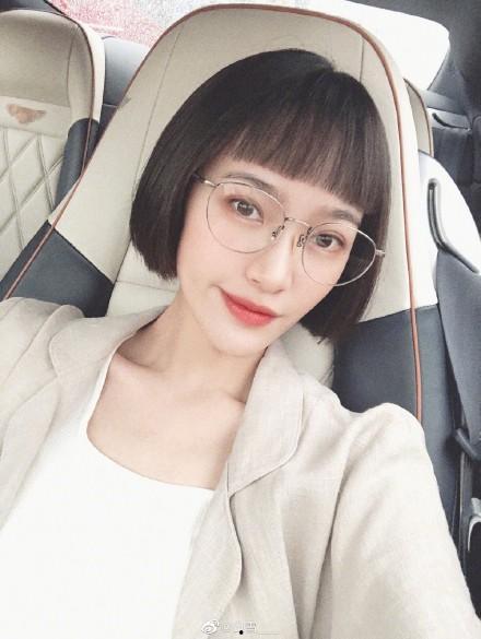 真名有雪的前女友爆料视频,一段被隐藏的恋情真相